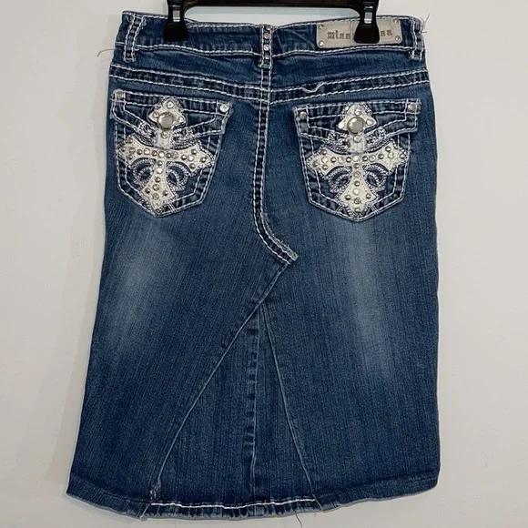 Miss Chic USA Women’s Stretch Denim w/ Big Stitch and Appliqués Size 5 - Picture 3 of 12